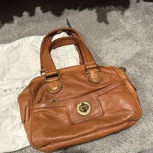 Marc Jacobs brown leather bag